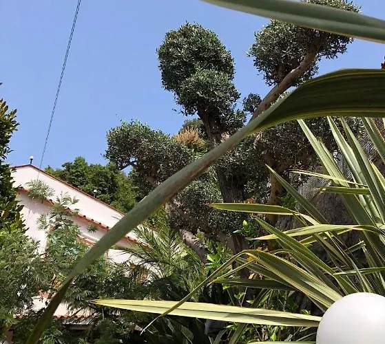 Anna Wunderbar Bed & Breakfast 4*